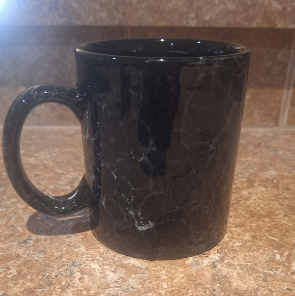 Chattanooga Tennessee Black Marble Finish Coffee Tea Mug - Picture 2 of 5